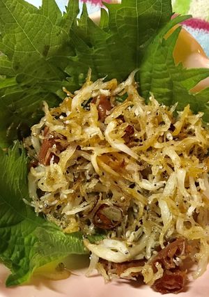 おつまみシラスオリーブオイル炒め梅風味-レシピのメイン写真