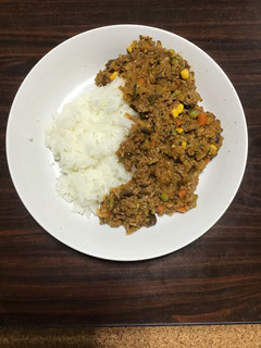 カレールーで作る簡単ドライカレー-レシピのメイン写真