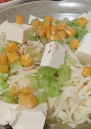 コーンとセロリの甘辛ミックス★冷やし麺-レシピのメイン写真