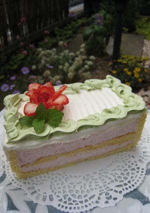 母の日に☆苺ムースケーキ-レシピのメイン写真