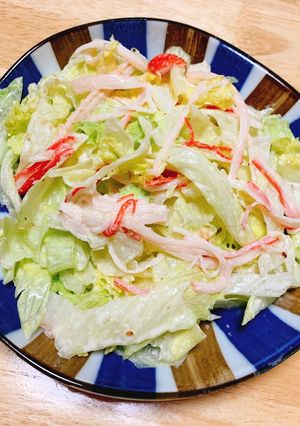 シャキシャキ簡単♡胡麻マヨカニカマサラダ-レシピのメイン写真