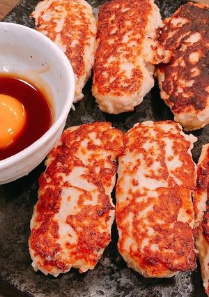 卵黄をからめておいしい！鶏のつくね棒-レシピのメイン写真