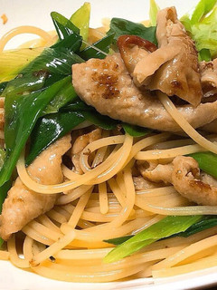 ポン酢で簡単!鶏皮和風パスタ-レシピのメイン写真