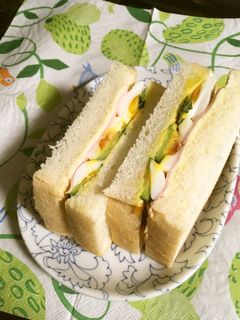 ゆで卵でサンドイッチ-レシピのメイン写真