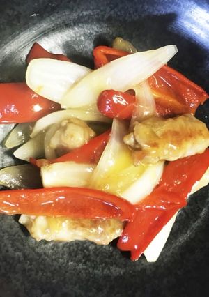 クルクル豚バラとパプリカの甘酢炒め-レシピのメイン写真