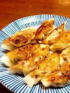 我が家のキャベツたっぷり餃子 *☻*-レシピのメイン写真