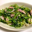 豆苗とベーコンのにんにく炒め