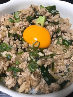 【箸がススム】豚ひきスタミナ丼-レシピのメイン写真