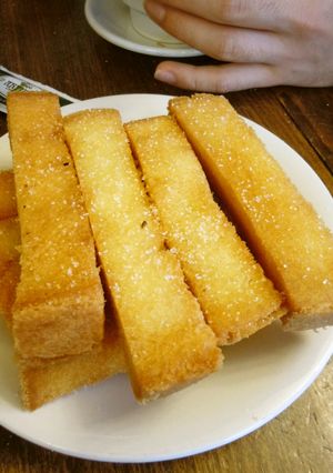 スペインの揚げ菓子ピカトステ-レシピのメイン写真