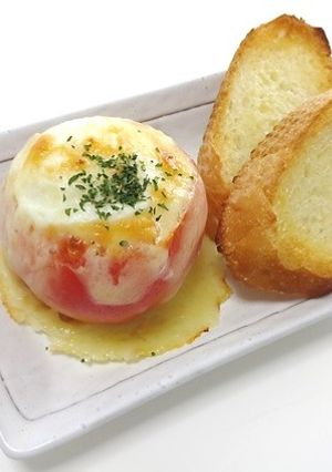 トマトと半熟玉子のチーズ焼き-レシピのメイン写真