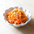 すぐできる!ヒラヒラ人参の麺つゆ炒め