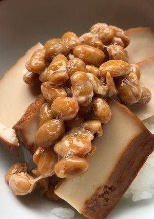 納豆とスモークとうふの丼-レシピのメイン写真
