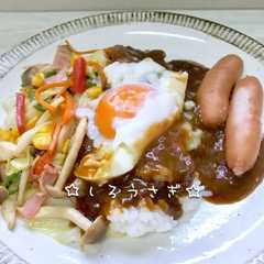 A picture of 1人ランチに♬野菜炒めとカレーのプレート.