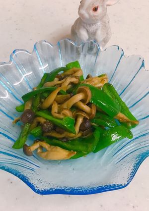 ピーマンとしめじ炒め お好きな野菜で-レシピのメイン写真