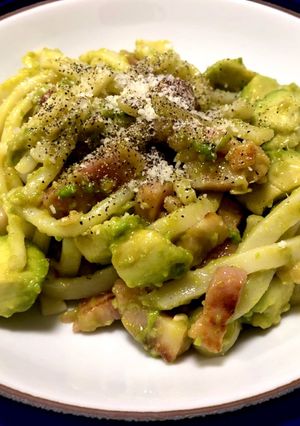 ほぼレンジ★アボガドカルボうどん-レシピのメイン写真