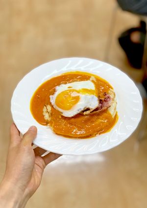 ふわふわパターカレーパンケーキ-レシピのメイン写真
