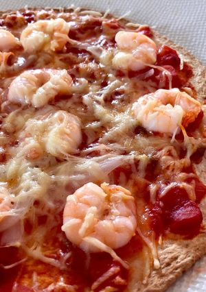 乗せて焼くだけ！トルティーヤで簡単ピザ！-レシピのメイン写真