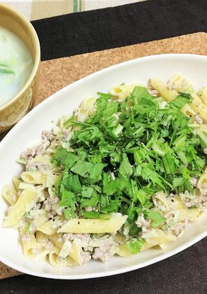 ひき肉水菜クリームチーズの簡単パスタ-レシピのメイン写真