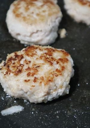 離乳食に◎豚ひき肉の豆腐ハンバーグ-レシピのメイン写真