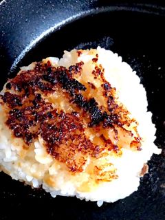 クリームチーズはちみつ味噌漬焼きおにぎり-レシピのメイン写真