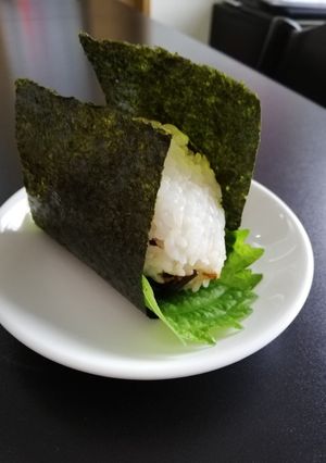 昆布おにぎり△大葉まくだけ！-レシピのメイン写真