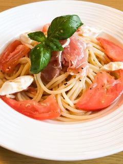 トマトと生ハムの冷製パスタ-レシピのメイン写真