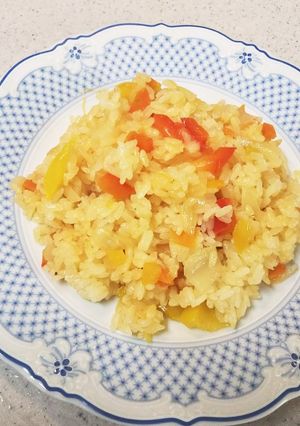 色鮮やか！パプリカの炊き込みピラフ-レシピのメイン写真