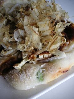 おつまみに♡枝豆生地のお好み焼き風ピザ-レシピのメイン写真