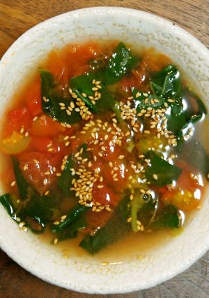 トマトとおかわかめのトロトロスープ-レシピのメイン写真