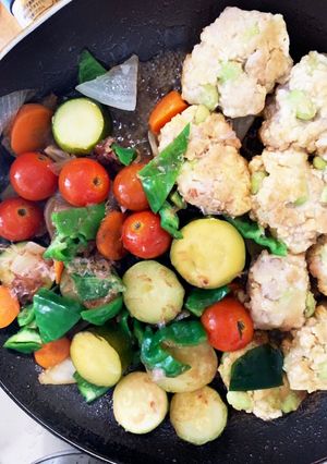 枝豆豚こま豆腐団子夏野菜おかか風味炒め煮-レシピのメイン写真