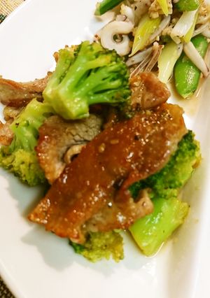 エバラ黄金の味甘口 豚肉ブロッコリー炒め-レシピのメイン写真
