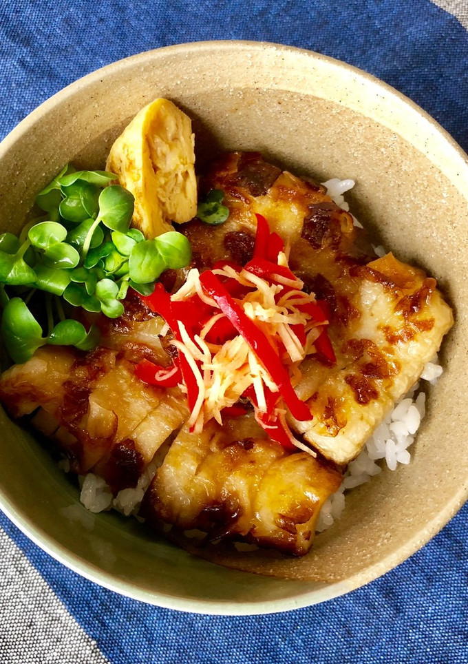 竹輪の蒲焼き風丼-レシピのメイン写真