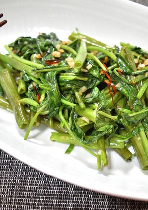 シャキシャキ美味しい！簡単空芯菜炒め-レシピのメイン写真