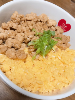 鶏そぼろの三色丼-レシピのメイン写真