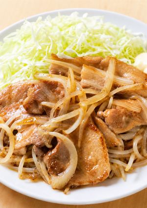 ご飯が進む！豚肉ともやしの簡単生姜焼き-レシピのメイン写真