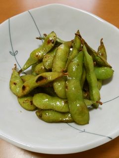 枝豆の蒸し焼き☆おいしい茹で方より簡単-レシピのメイン写真