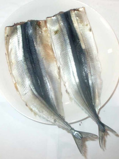 秋刀魚開き方♪簡単腹開き-レシピのメイン写真