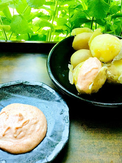 マヨ明太で 皮付き茹でジャガ-レシピのメイン写真