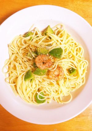 海老とアボカドのオイルパスタ-レシピのメイン写真