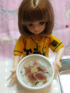 リカちゃんサイズ♡野球シリꕤ鰹のタタキ丼-レシピのメイン写真