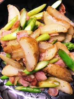アスパラとベーコンの塩バター炒め-レシピのメイン写真