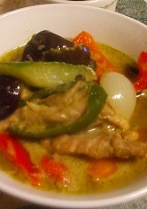 たっぷりココナッツミルクでグリーンカレー-レシピのメイン写真