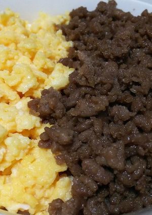 合挽き肉のそぼろ丼-レシピのメイン写真
