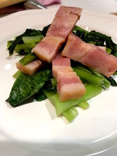 小松菜とベーコンのバター醤油炒め-レシピのメイン写真