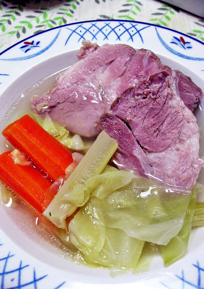 ゆで汁も美味しい♪ばじまま家の塩豚-レシピのメイン写真