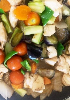 胸肉ブロッコリーの芯夏野菜旨辛炒め-レシピのメイン写真