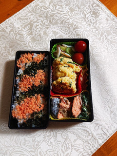 はんぺんと豆腐の団子入りお弁当です-レシピのメイン写真