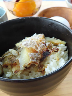 土鍋で炊く鯛飯と鯛茶漬け-レシピのメイン写真