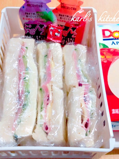 簡単ビアソーセージきゅうりサンドイッチ-レシピのメイン写真