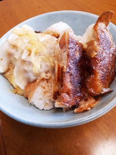 冷凍餃子で☆ピリ辛チーズ餃子丼-レシピのメイン写真